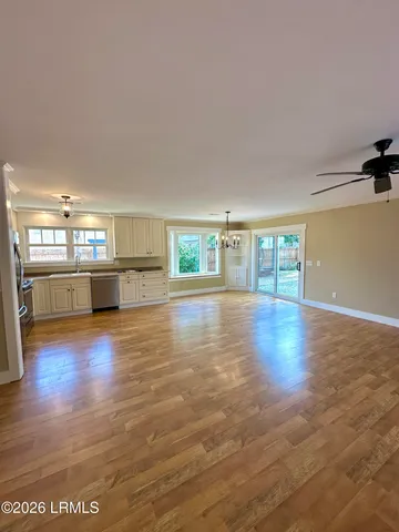 $2,400 | 110 Whitfield Street, Beaufort, SC 29902