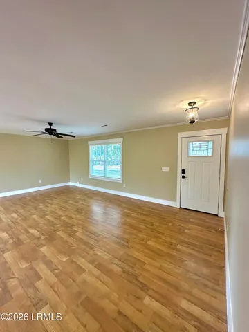 $2,400 | 110 Whitfield Street, Beaufort, SC 29902