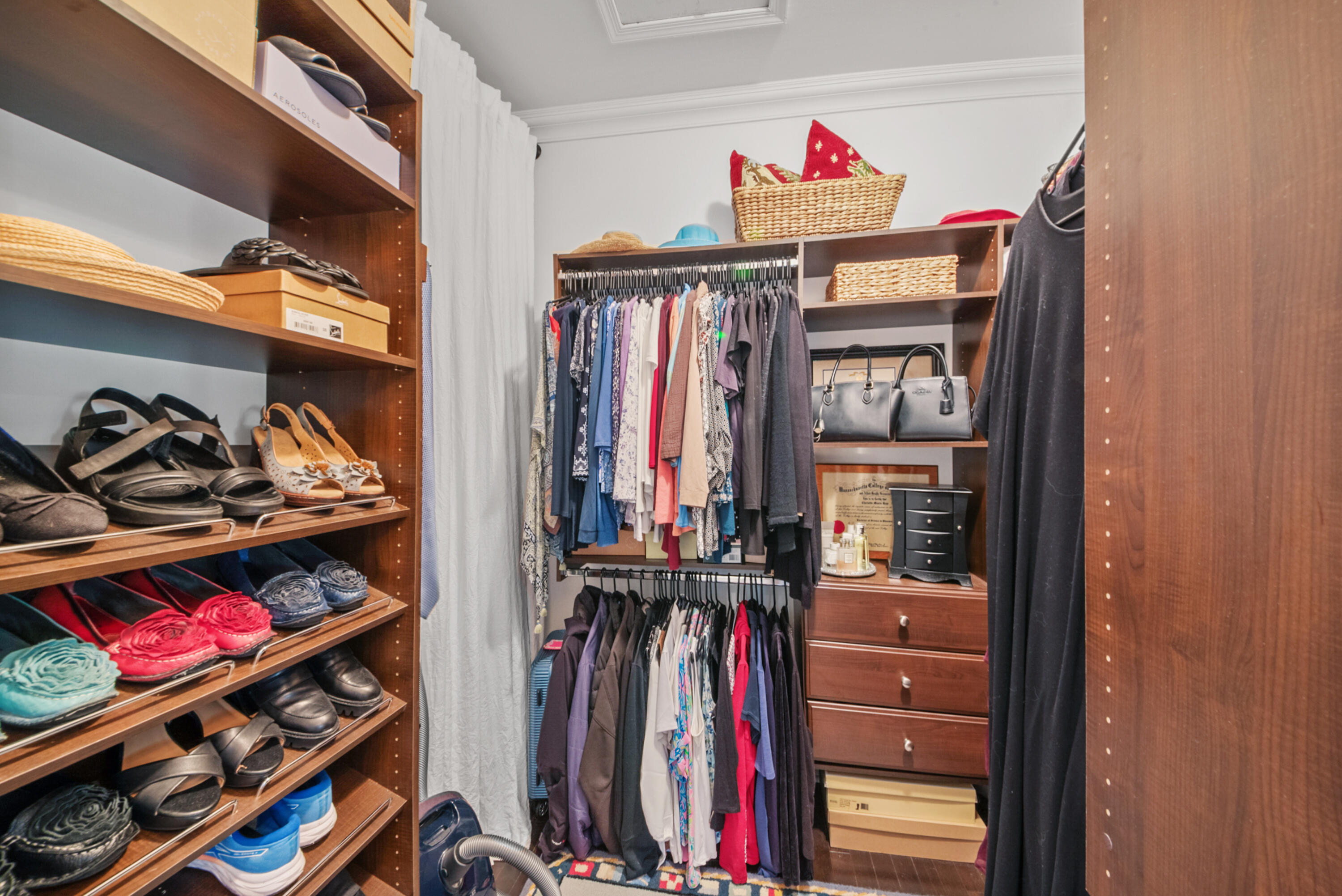 19199 Sabal Lake Drive Boca Raton, FL 33434 - Photo 18 of 40 a view of a walk in closet