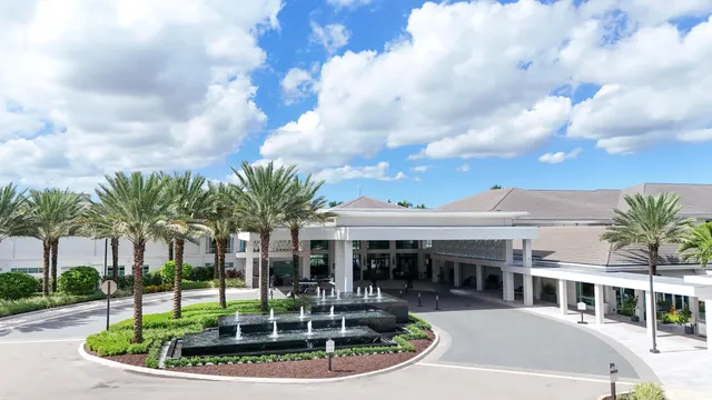 $169,900 | 19199 Sabal Lake Drive, Boca Raton, FL 33434