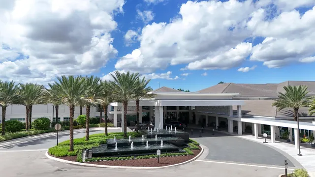 $169,900 | 19199 Sabal Lake Drive, Boca Raton, FL 33434