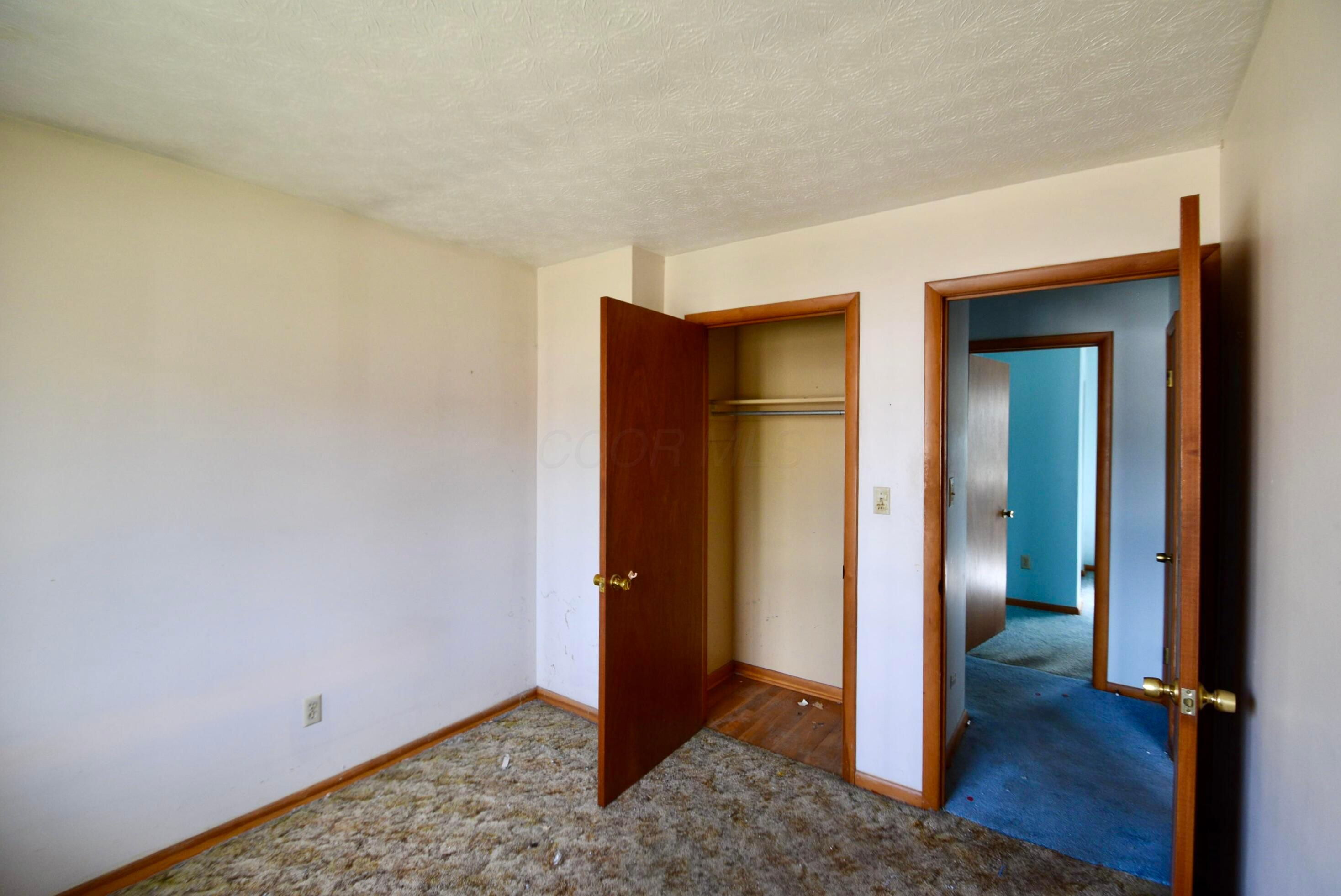 5789 Riverton Road Columbus, OH 43232 - Photo 29 of 30 DSC_2279