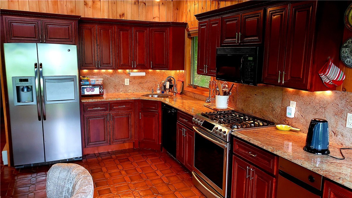 145 Rainbow Ridge Road Jefferson, NY 12167 - Photo 17 of 41