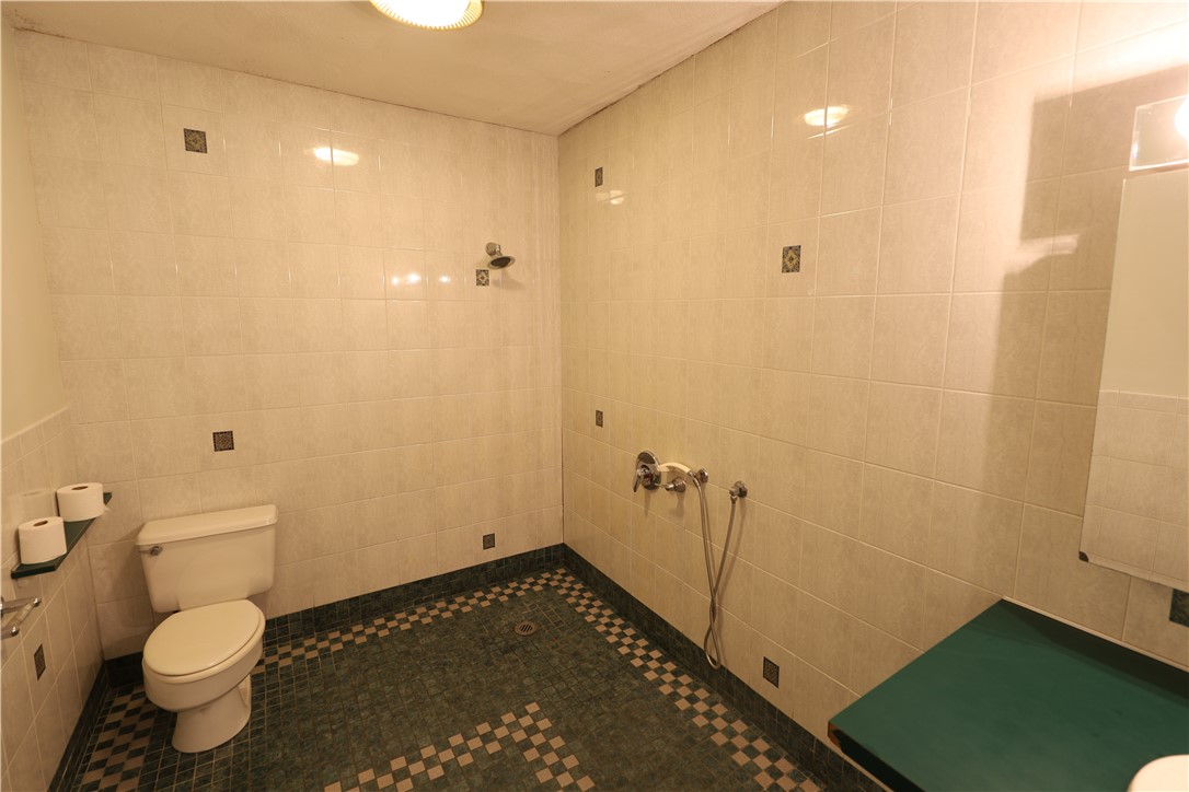 77 Goodwin Street Warwick, RI 02818 - Photo 10 of 14