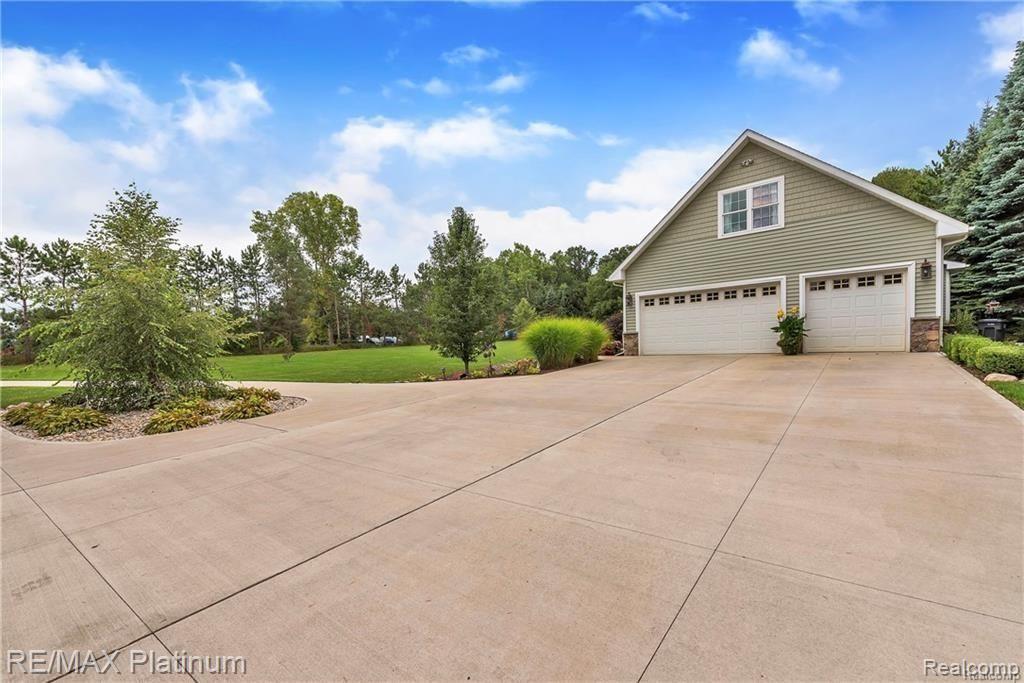 606 South Hacker Road Brighton, MI 48114 - Photo 37 of 42 Plenty of Parking Here