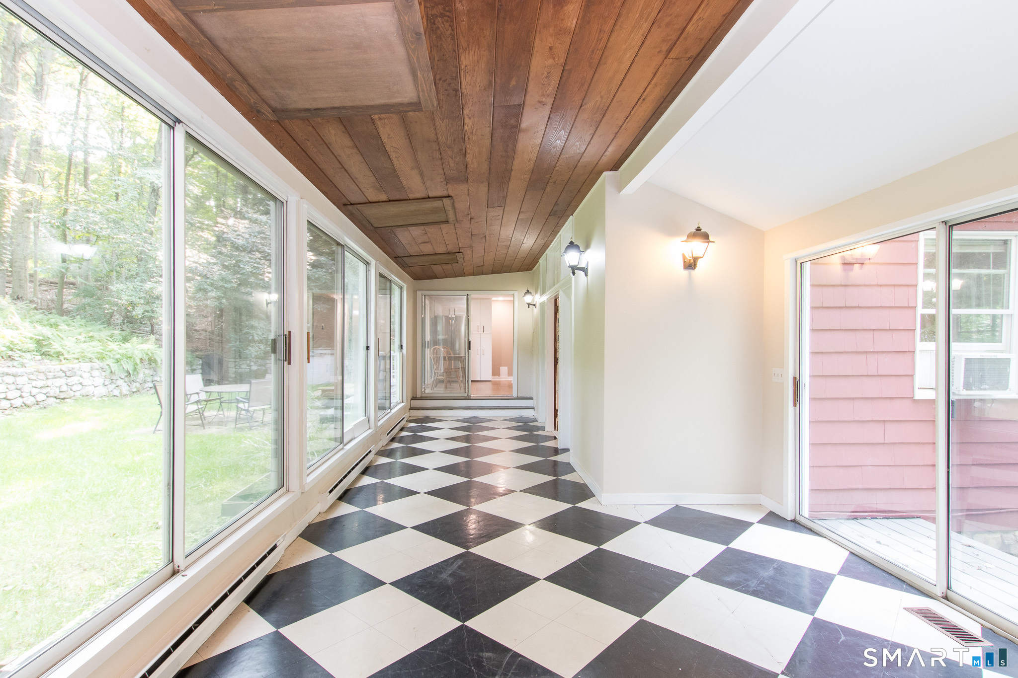 211 New Canaan Road Wilton, CT 06897 - Photo 9 of 40