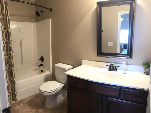 $2,250 | 1223 Snowball Lane, Clarksville, TN 37042