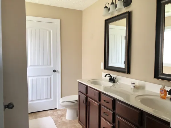 $2,250 | 1223 Snowball Lane, Clarksville, TN 37042