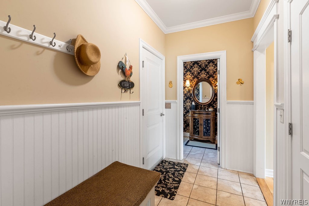 622 Paradise Road Amherst, NY 14051 - Photo 7 of 50