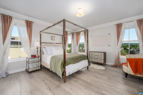 $1,150,000 | 311 Maroon Creek Court, Charlottesville, VA 22903