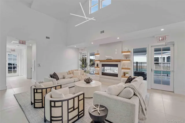 $1,799,000 | 12 Depot Road # 1102 (pearl Way), Westhampton Beach, NY 11978