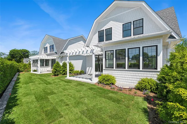 $1,799,000 | 12 Depot Road # 1102 (pearl Way), Westhampton Beach, NY 11978