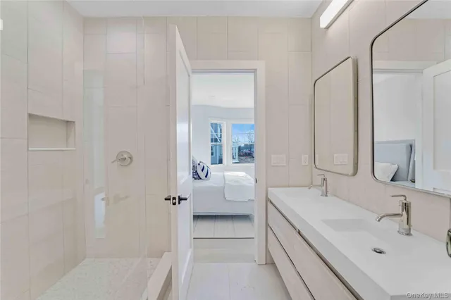 $1,799,000 | 12 Depot Road # 1102 (pearl Way), Westhampton Beach, NY 11978