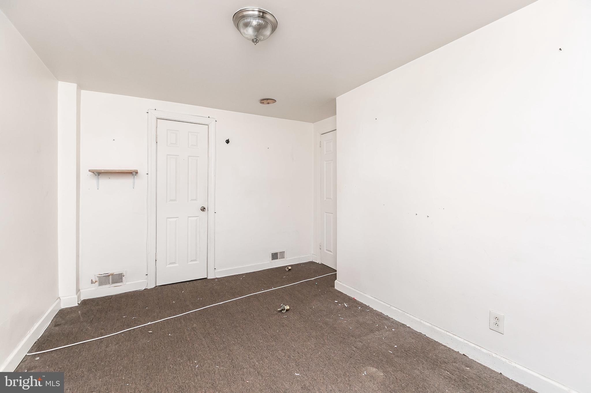 7467 Berkshire Road Baltimore, MD 21222 - Photo 12 of 26 Front bedroom alt view