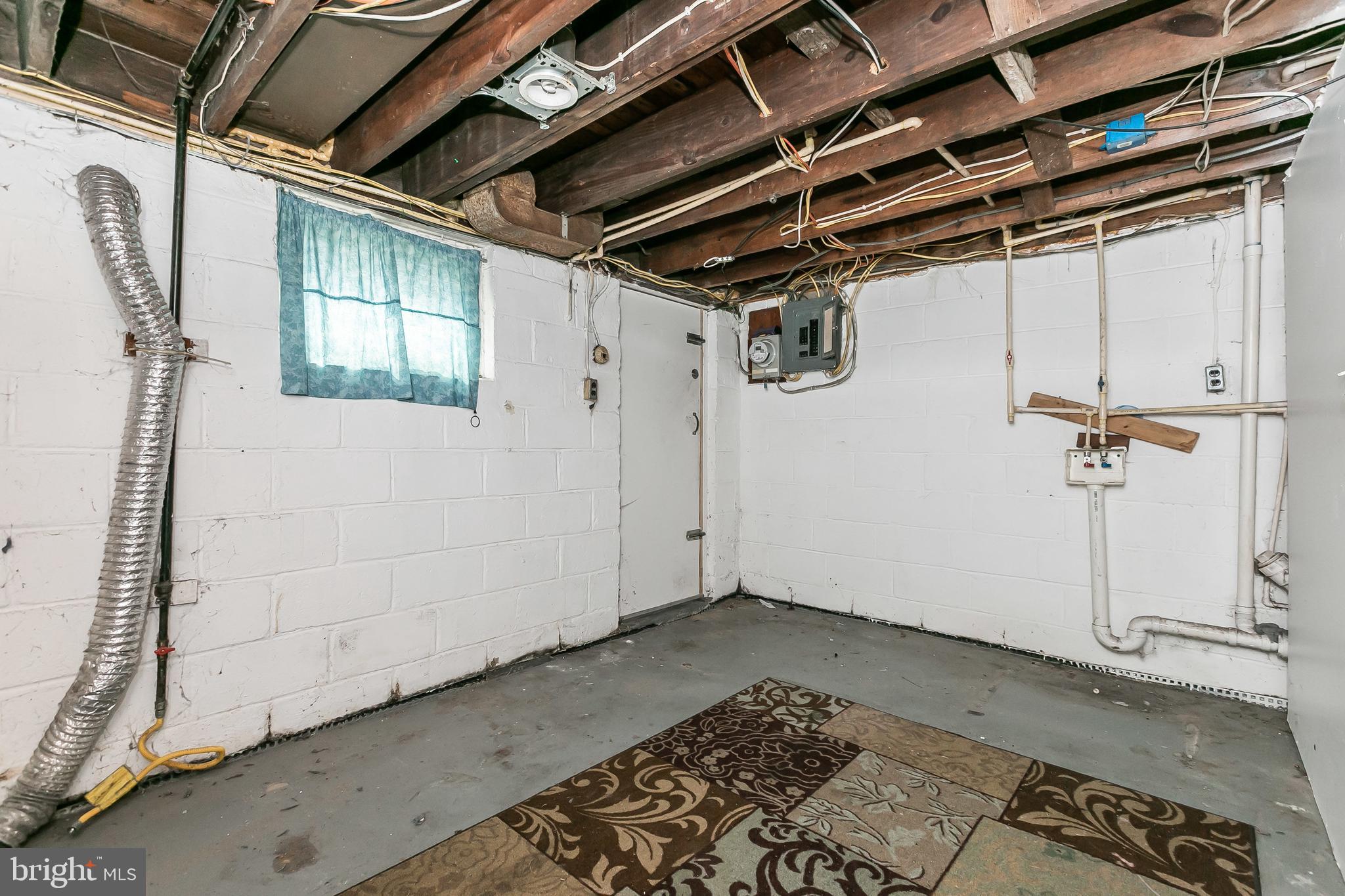 7467 Berkshire Road Baltimore, MD 21222 - Photo 22 of 26 Walk out level to yard. Laundry hook up