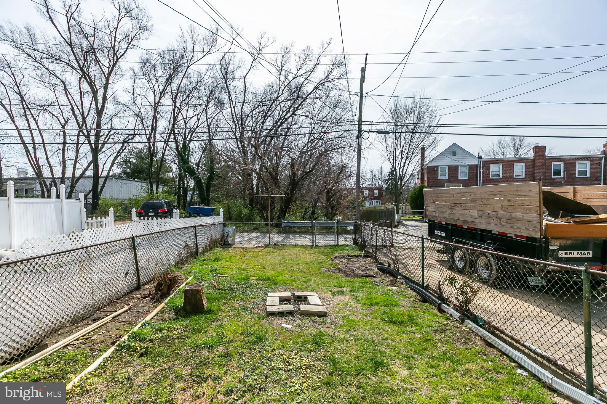 7467 Berkshire Road Baltimore, MD 21222 - Photo 25 of 26 Nice size fenced yard