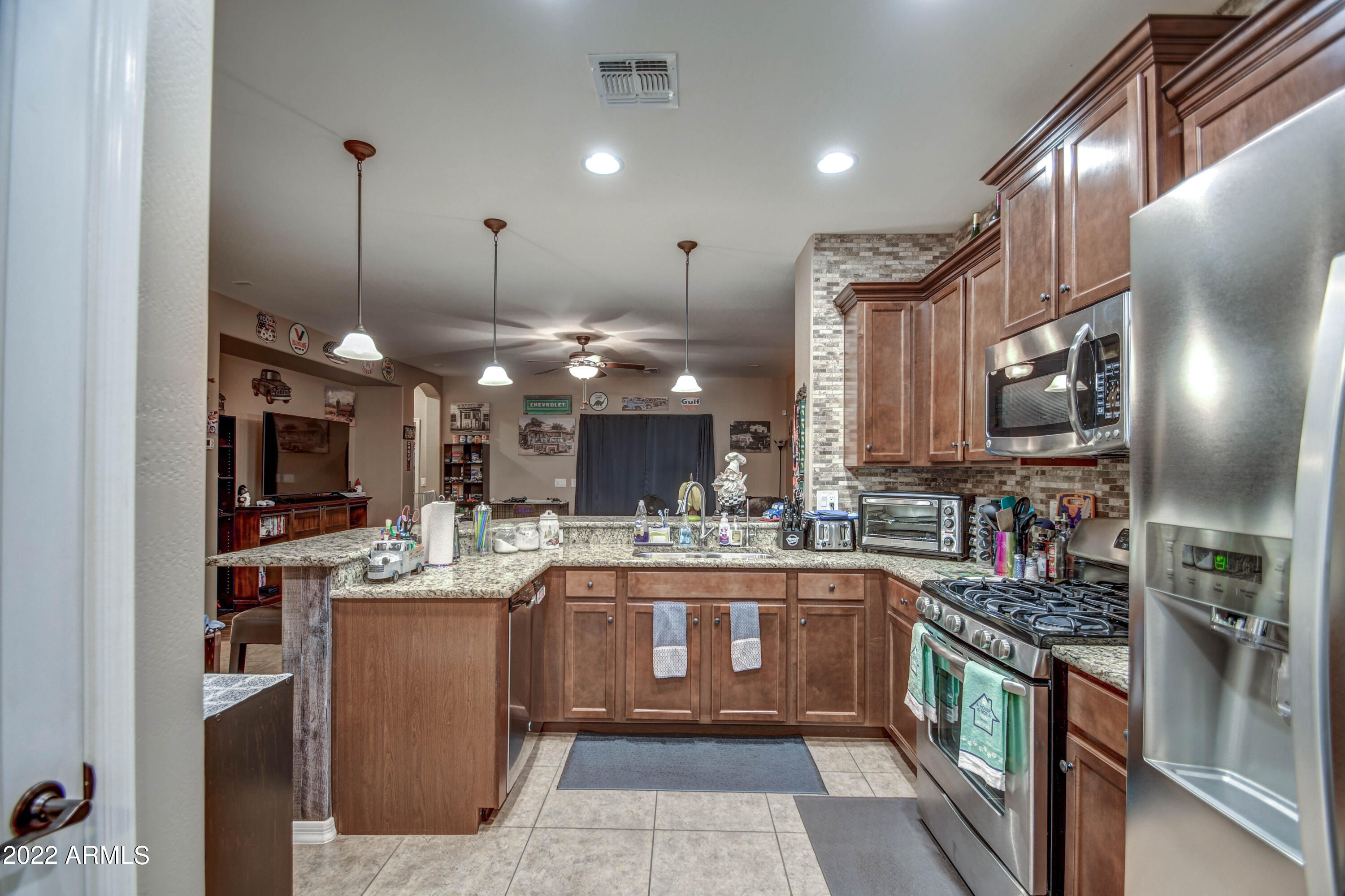 1485 West Crape Road San Tan Valley, AZ 85140 - Photo 3 of 17 KITCHEN 7