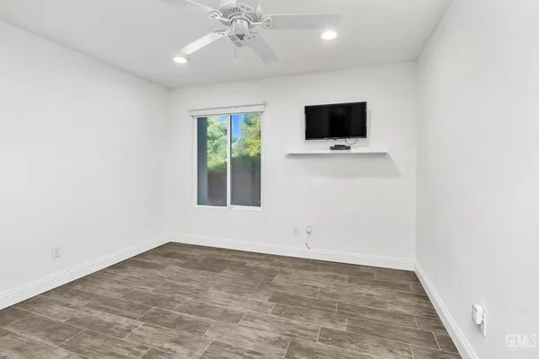$474,999 | Undisclosed Address, Bakersfield, CA 93309