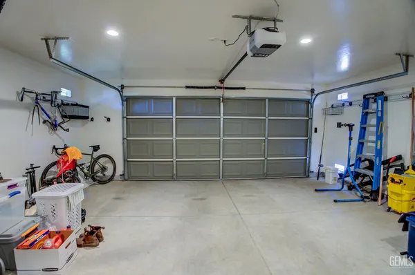 $474,999 | Undisclosed Address, Bakersfield, CA 93309