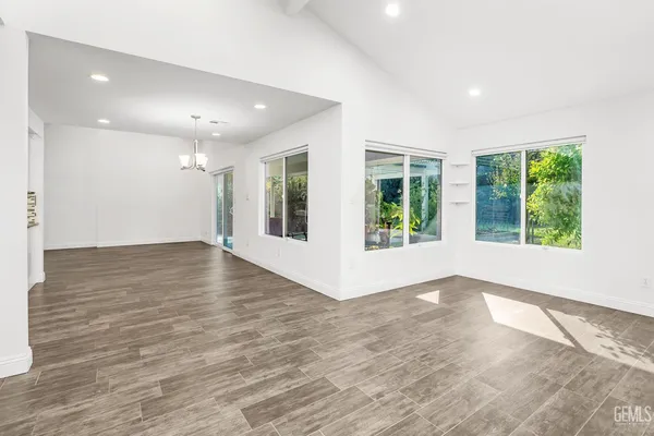 $474,999 | Undisclosed Address, Bakersfield, CA 93309