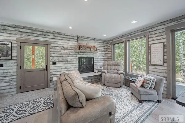 $675,000 | 10468 Rig Ranch Road, Rexburg, ID 83440