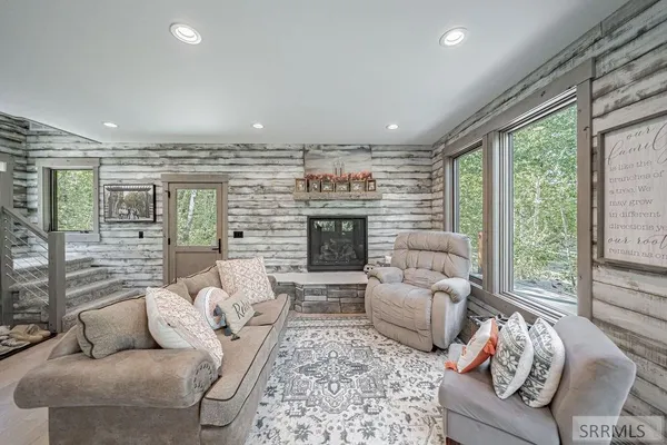 $675,000 | 10468 Rig Ranch Road, Rexburg, ID 83440