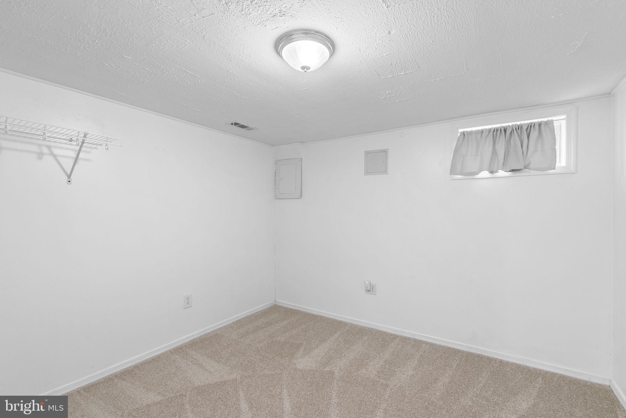 3006 Lindell Street Silver Spring, MD 20902 - Photo 27 of 36 Gallery Image 27