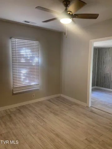 $250,000 | 441 Mimosa Street, Mount Carmel, TN 37645