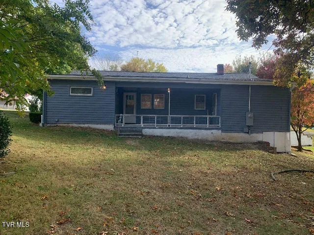 $250,000 | 441 Mimosa Street, Mount Carmel, TN 37645