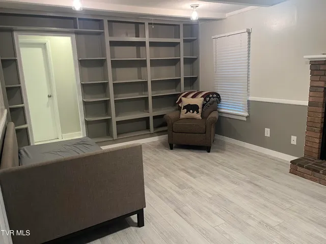 $250,000 | 441 Mimosa Street, Mount Carmel, TN 37645