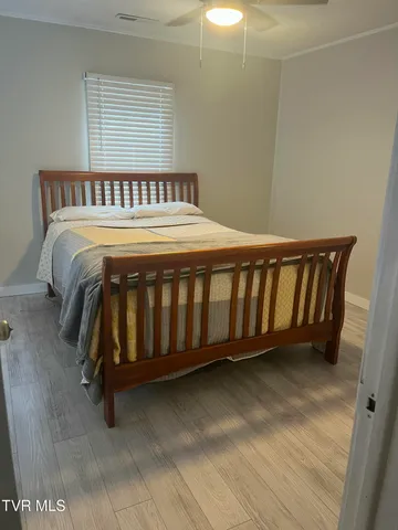 $250,000 | 441 Mimosa Street, Mount Carmel, TN 37645