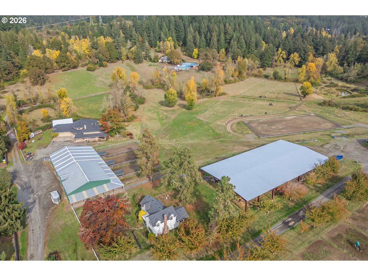 13492 South Warnock Road Oregon City, OR 97045 - Photo 25 of 48 a view of a lake with beach