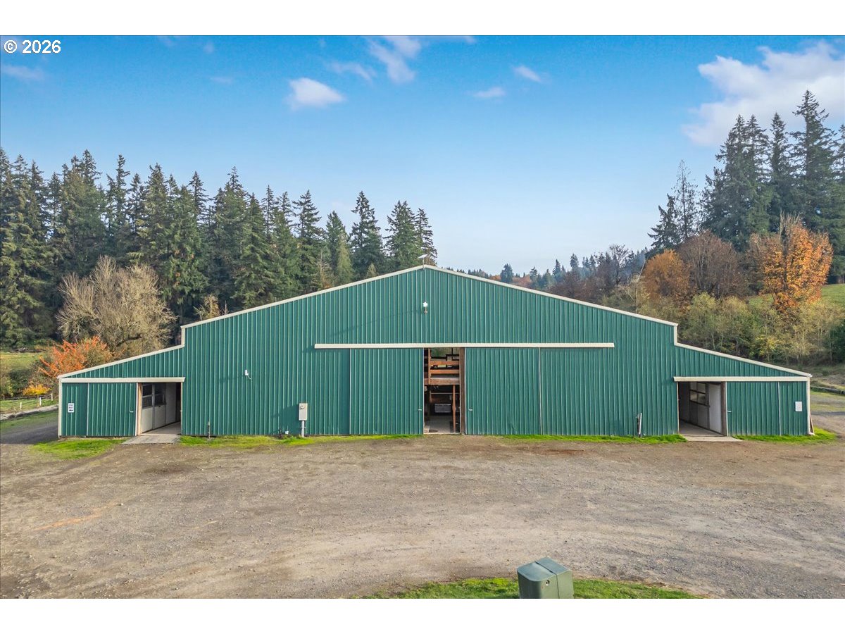 13492 South Warnock Road Oregon City, OR 97045 - Photo 33 of 48 a view of outdoor space and yard