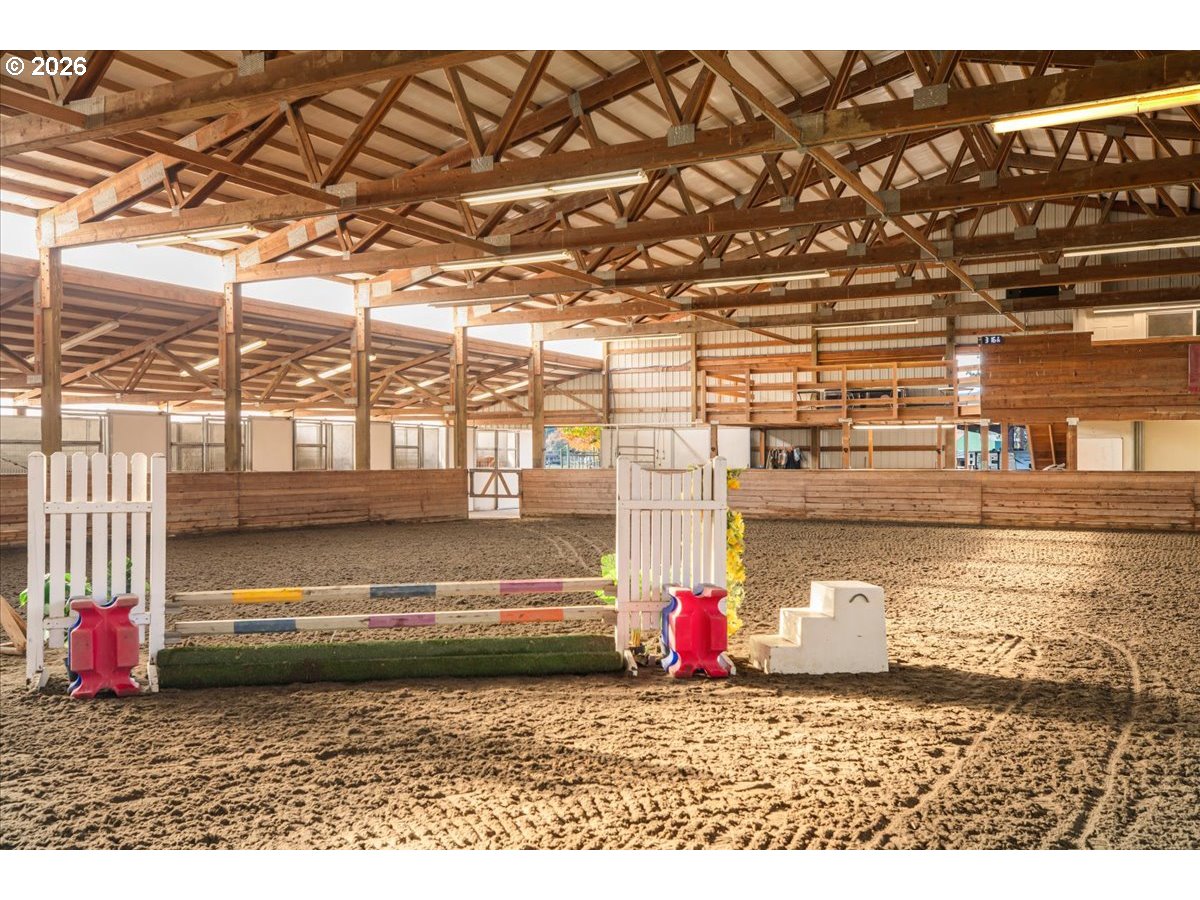 13492 South Warnock Road Oregon City, OR 97045 - Photo 34 of 48 a bathroom with a bathtub and a shower