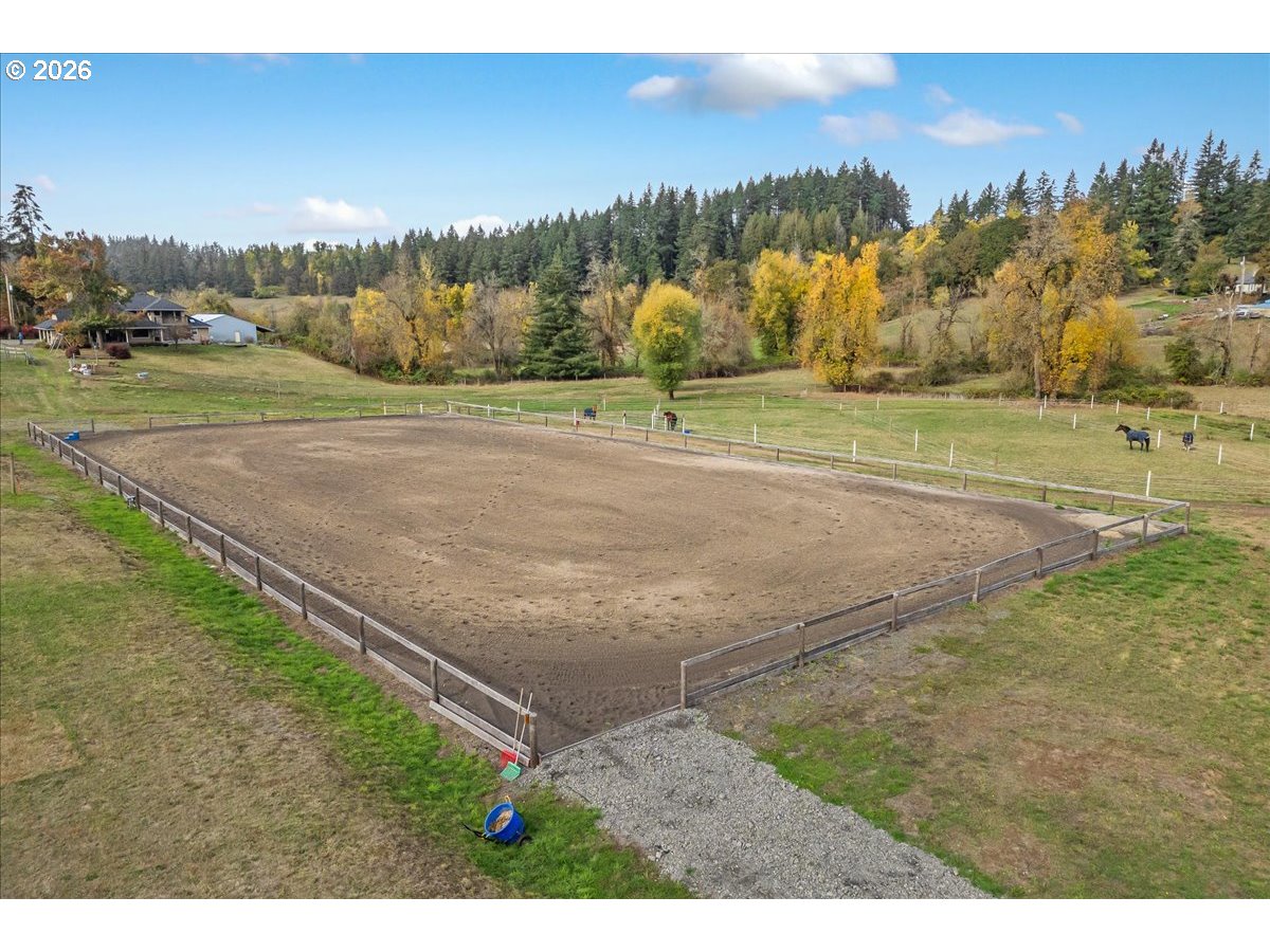 13492 South Warnock Road Oregon City, OR 97045 - Photo 40 of 48 a view of a field