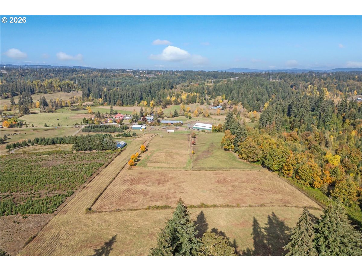 13492 South Warnock Road Oregon City, OR 97045 - Photo 48 of 48 a view of a city