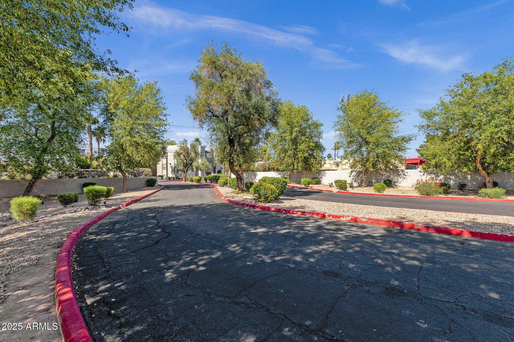 8020 East Thomas Road, Unit 313 Scottsdale, AZ 85251 - Photo 31 of 37 34-web-or-mls-8020-e-thomas-rd-313