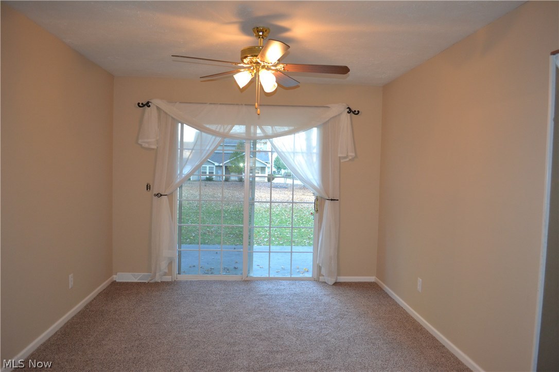 4969 Columbia Road North Olmsted, OH 44070 - Photo 5 of 30