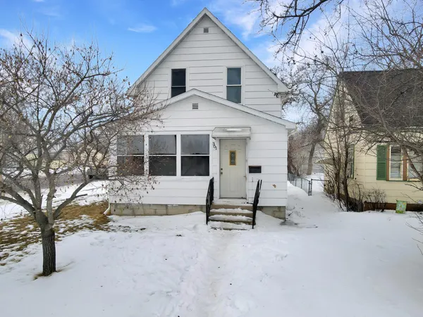 $74,900 | 301 Duluth Avenue North, Thief River Falls, MN 56701