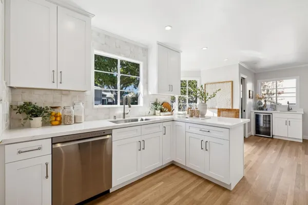 $2,395,000 | 22 De Sabla Road, San Mateo, CA 94402