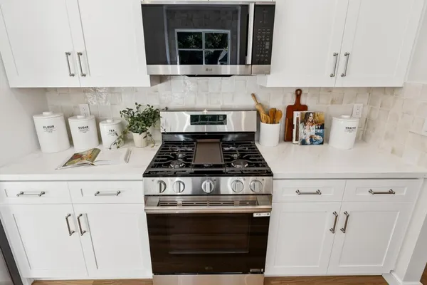$2,395,000 | 22 De Sabla Road, San Mateo, CA 94402