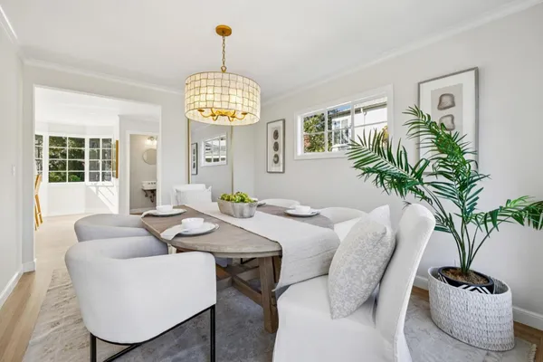 $2,395,000 | 22 De Sabla Road, San Mateo, CA 94402