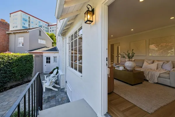 $2,395,000 | 22 De Sabla Road, San Mateo, CA 94402