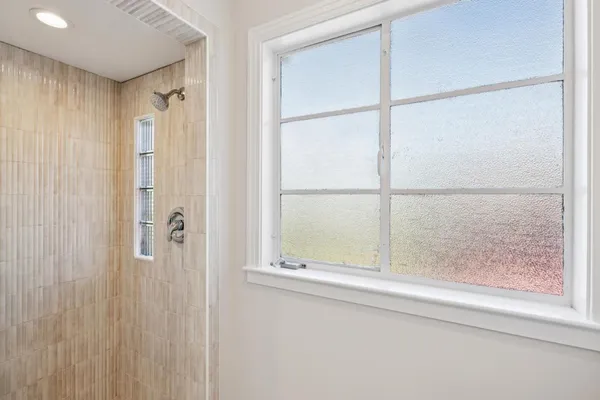 $2,395,000 | 22 De Sabla Road, San Mateo, CA 94402