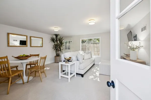 $2,395,000 | 22 De Sabla Road, San Mateo, CA 94402