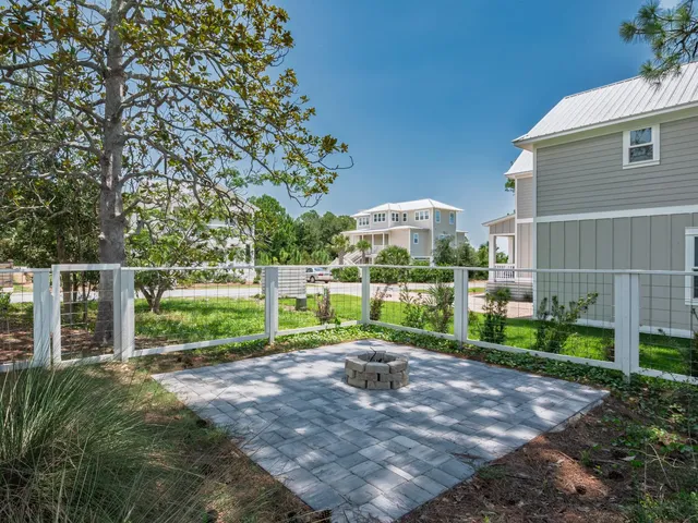 $699,000 | 300 Gull Wing Way Street, Sopchoppy, FL 32358