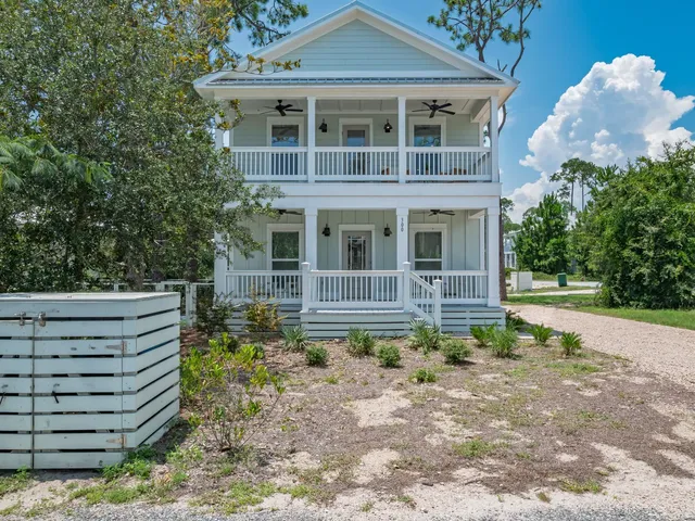 $699,000 | 300 Gull Wing Way Street, Sopchoppy, FL 32358