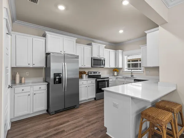 $699,000 | 300 Gull Wing Way Street, Sopchoppy, FL 32358