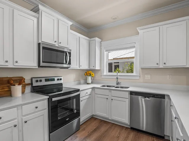 $699,000 | 300 Gull Wing Way Street, Sopchoppy, FL 32358