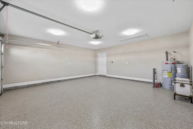 $479,900 | 258 Nathan Hills Drive, Maryville, TN 37801